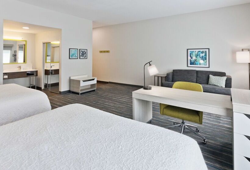 Hampton Inn & Suites Phenix City  Columbus Area