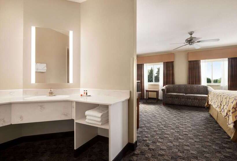 בית מלון כפרי Baymont By Wyndham Mt. Pleasant