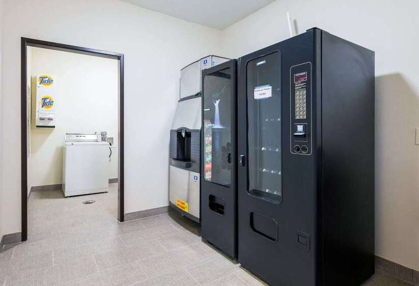 هتل Clarion Pointe Madisonhuntsville