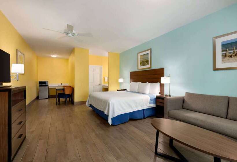 هتل Days Inn By Wyndham Port Aransas Tx