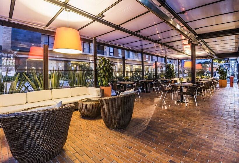 Doubletree By Hilton Hotel Bogotá   Parque 93