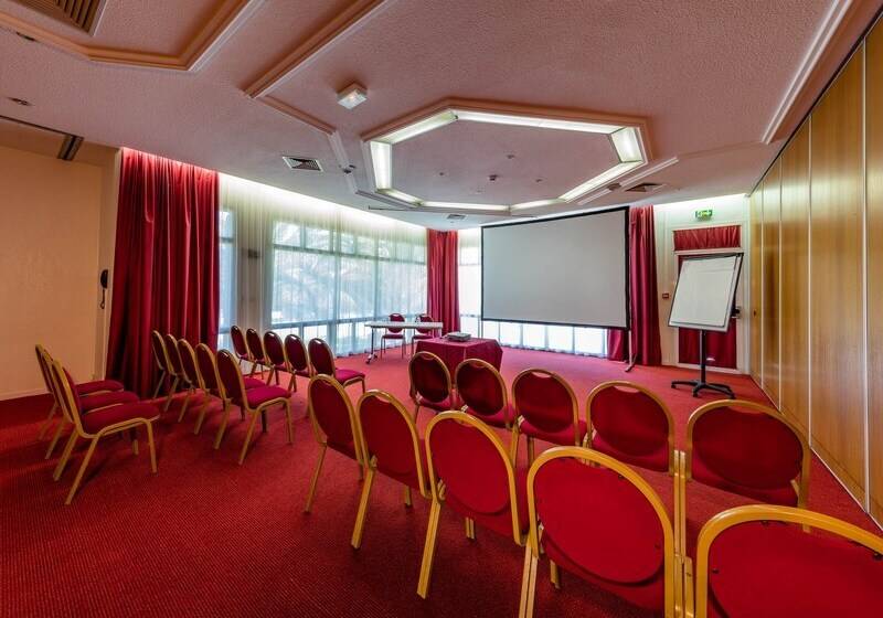 酒店 Garrigae Domaine De L Esterel   Piscine & Spa Cinq Mondes