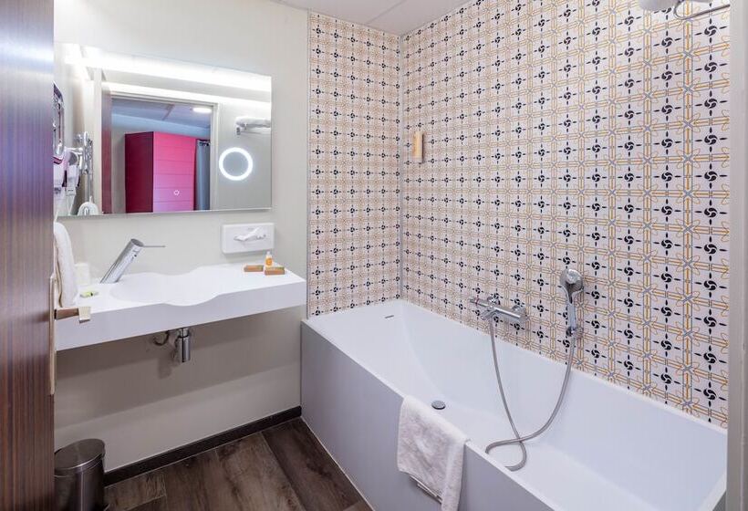 酒店 Garrigae Domaine De L Esterel   Piscine & Spa Cinq Mondes