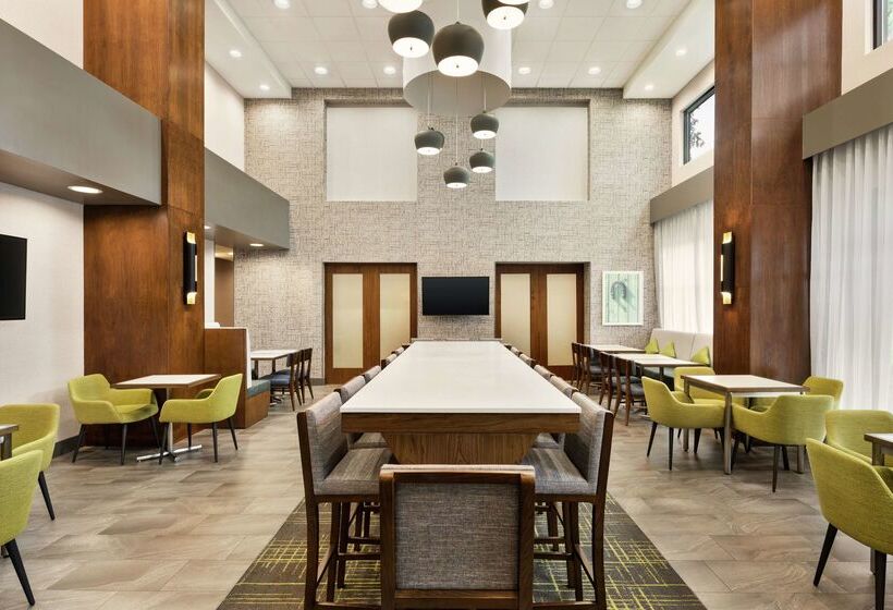 فندق Hampton Inn & Suites Tacoma/puyallup