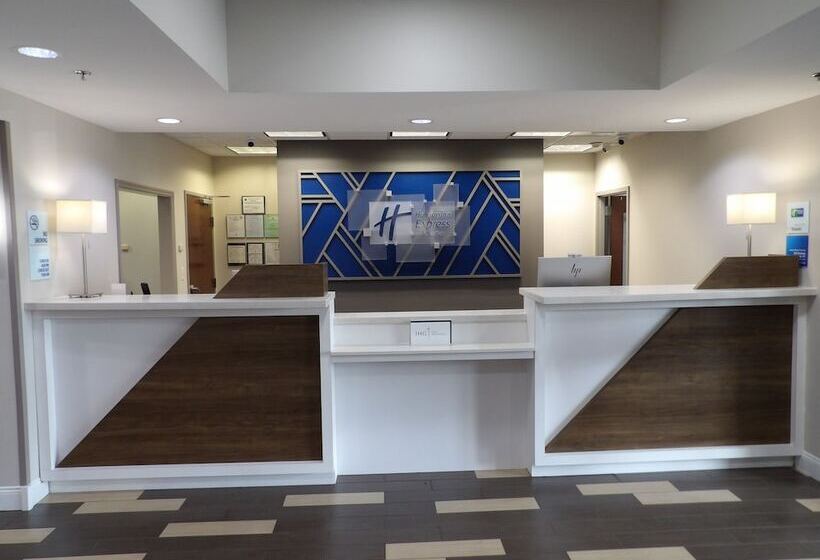 هتل Holiday Inn Express & Suites   Huntsville Airport, An Ihg