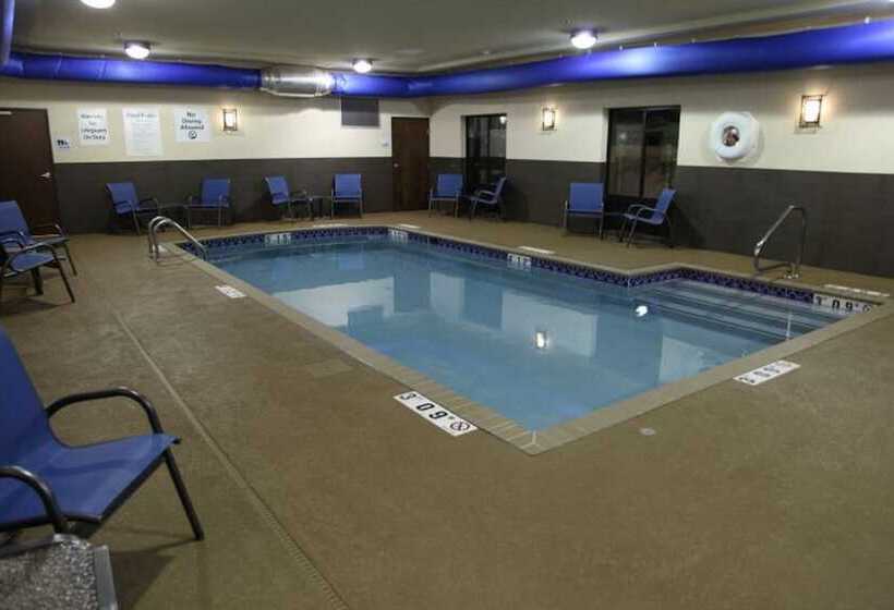 هتل Holiday Inn Express & Suites   Huntsville Airport, An Ihg