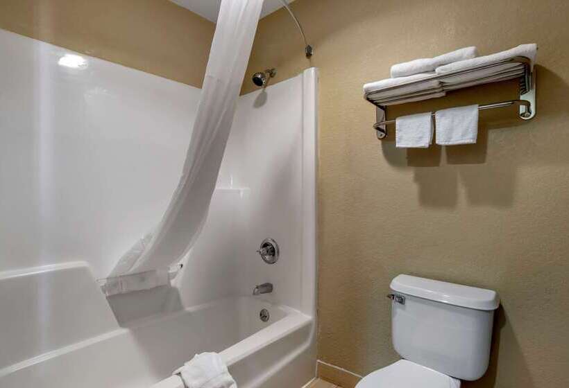 هتل Quality Inn Phenix City Columbus