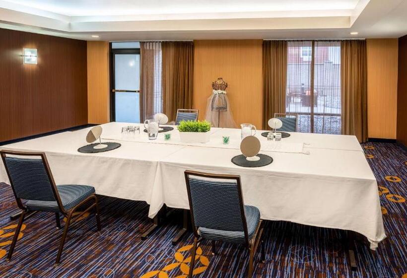 בית מלון כפרי Sonesta Select Detroit Novi