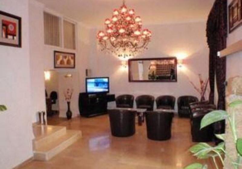 Hotel St