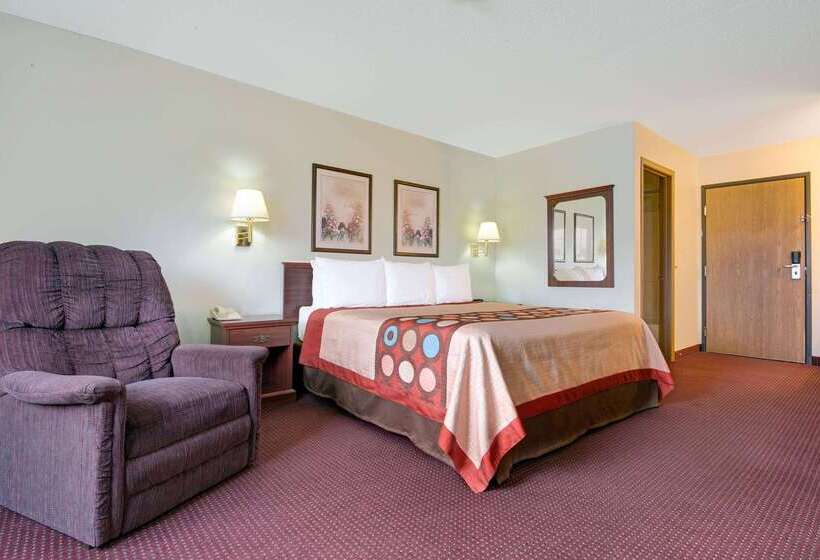 فندق Super 8 By Wyndham Riverside/kansas City
