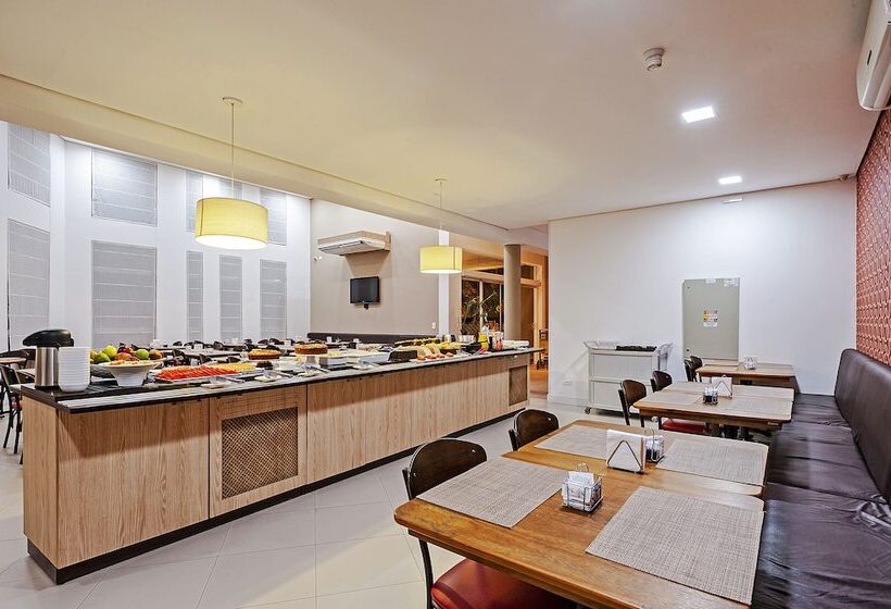 هتل Camboriu Express