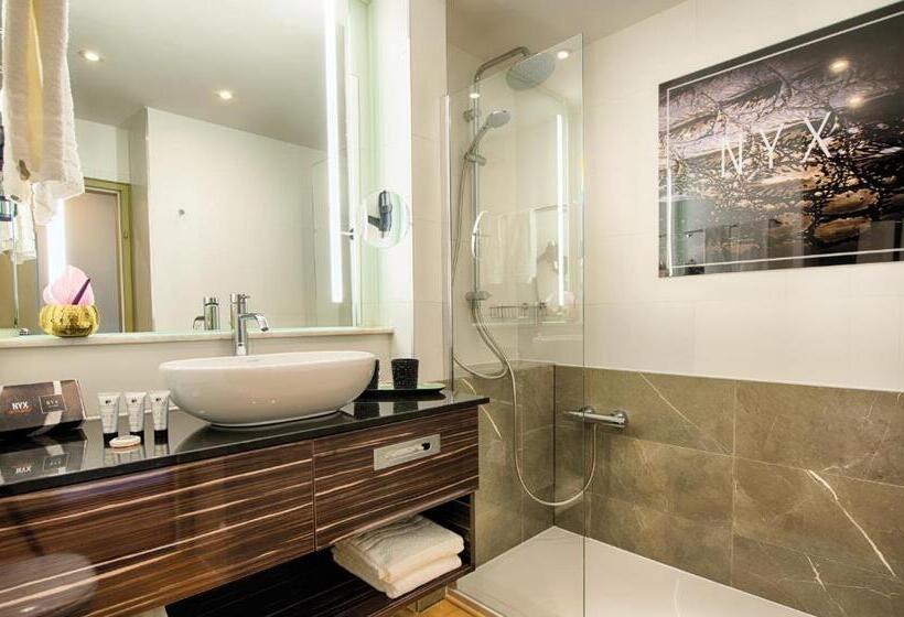 Nyx Hotel Mannheim By Leonardo Hotels