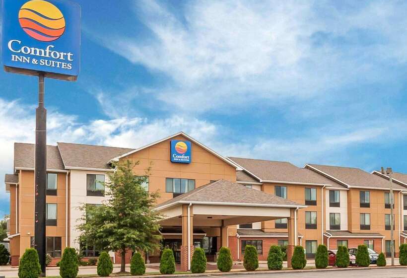 호텔 Comfort Inn & Suites Sikeston I55