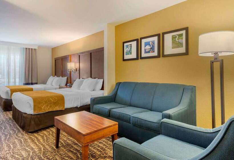 Отель Comfort Suites The Villages