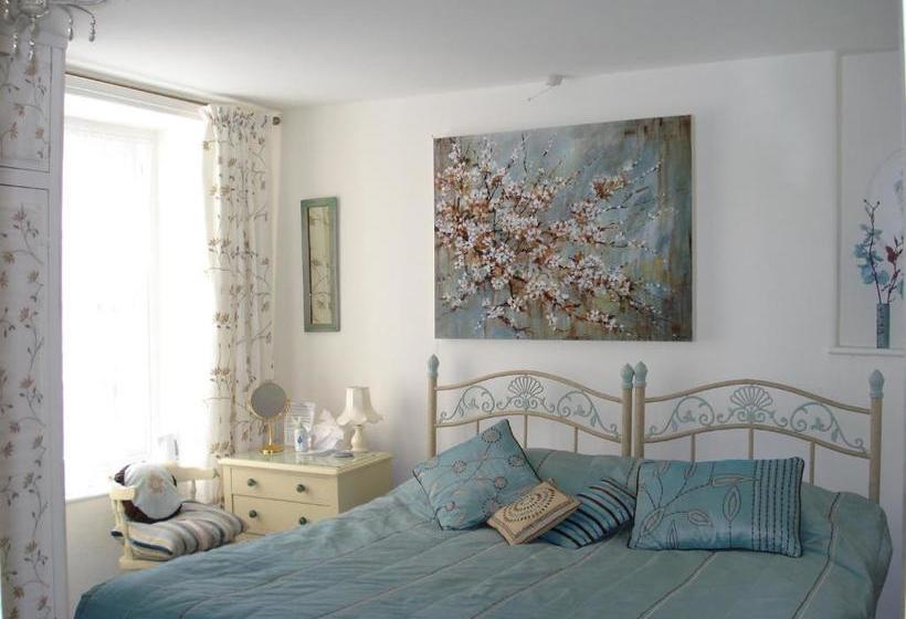 호텔 Croft House B&b