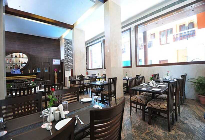 בית מלון כפרי Dewdrop Le Seasons Beach Resort