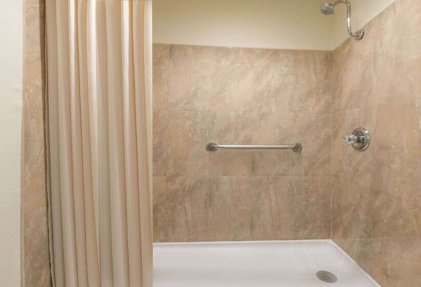 ホテル Knights Inn   Slaton