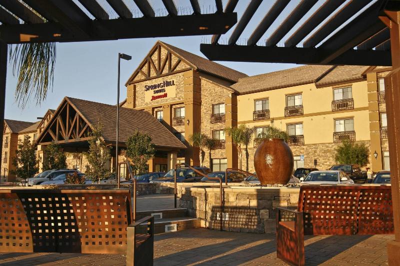 בית מלון כפרי Springhill Suites Temecula Valley Wine Country