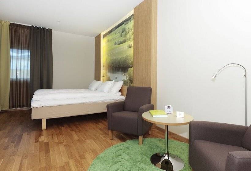 Thon Hotel Surnadal