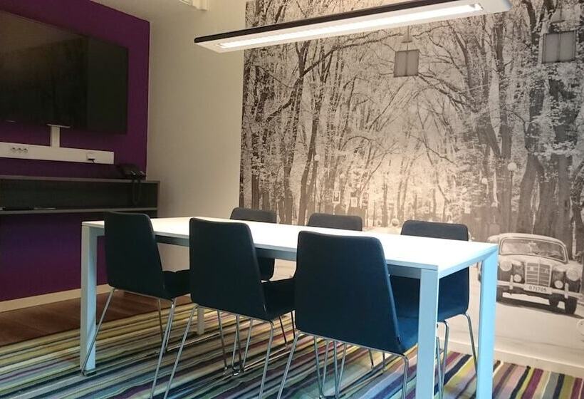 Thon Hotel Surnadal