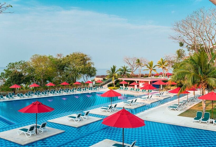 استراحتگاه Decameron Baru  All Inclusive