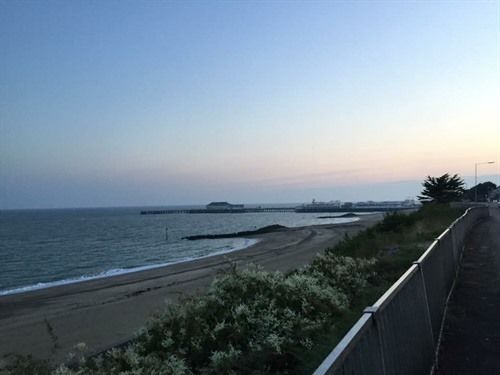 تختخواب و صبحانه Brunton House Guest House