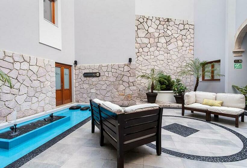 ホテル Casa Lucila Mazatlán Curamoria Collection