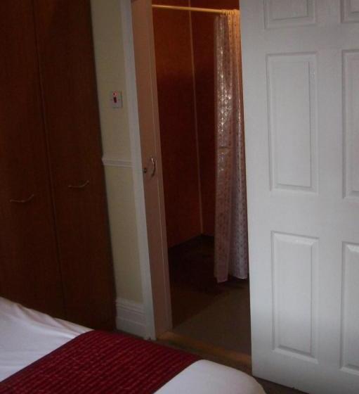 فندق Avalon Guest Accommodation