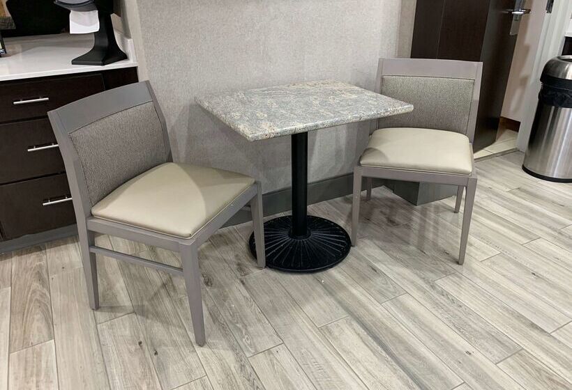 فندق Best Western West Lebanon Hanover