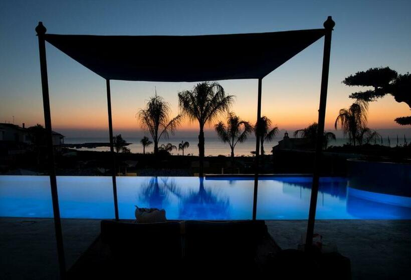هتل Cavo Zoe Seaside