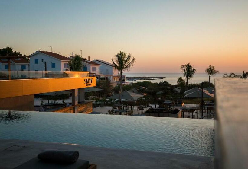هتل Cavo Zoe Seaside