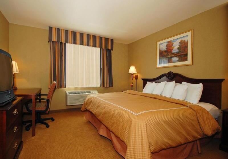 酒店 Comfort Suites At Par 4 Resort