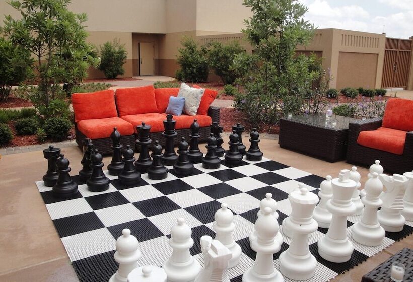 هتل Courtyard Warner Robins