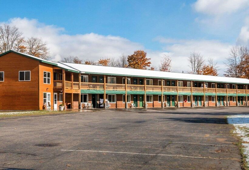 فندق Quality Inn & Suites Munising