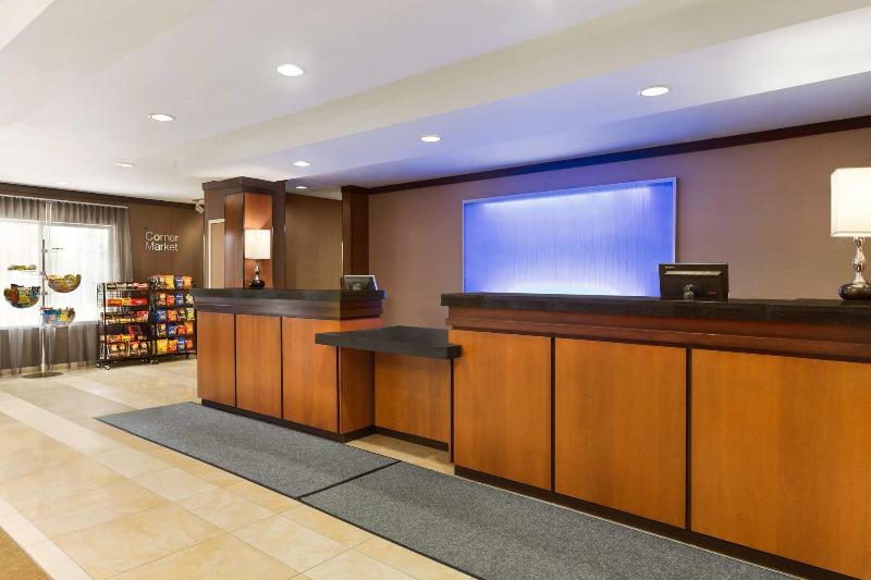 酒店 Fairfield Inn & Suites By Marriott Weirton
