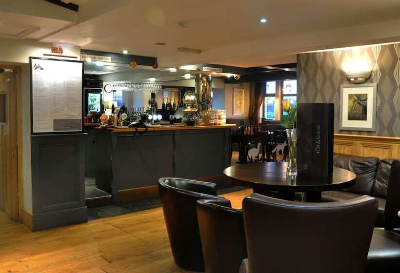 호텔 Fox And Goose Inn