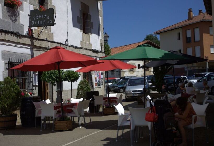 호텔 Hostal Rural Elosta