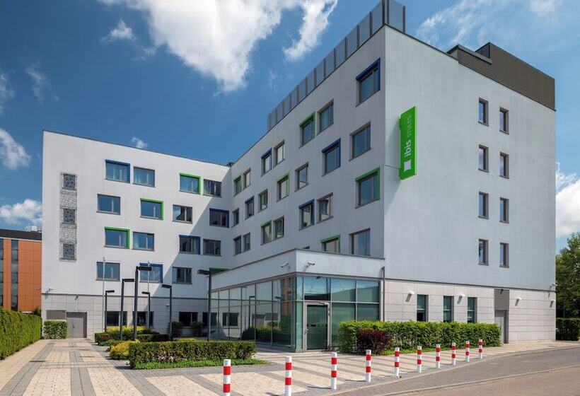 هتل Ibis Styles Warszawa Airport
