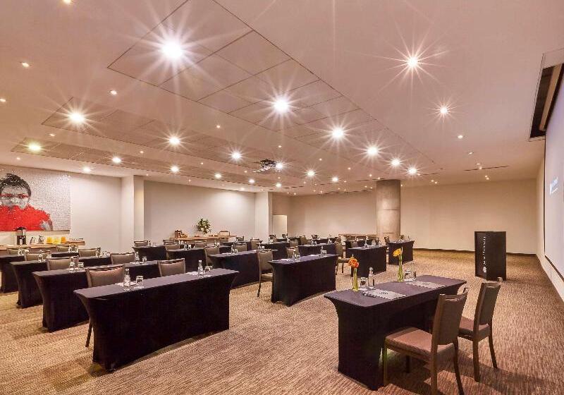 בית מלון כפרי Pullman Lima San Isidro