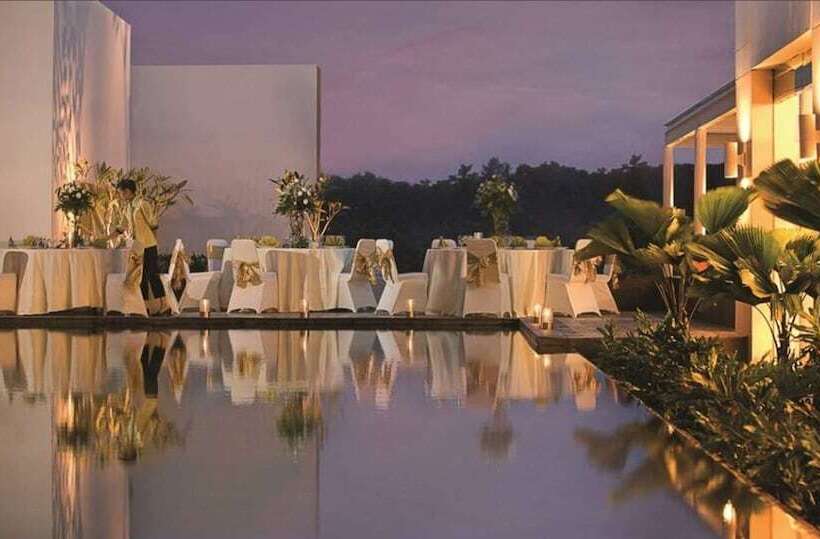 هتل Santika Bogor