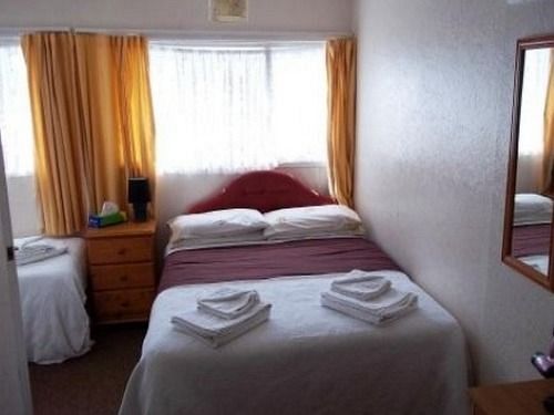 Отель Stonar Guest House