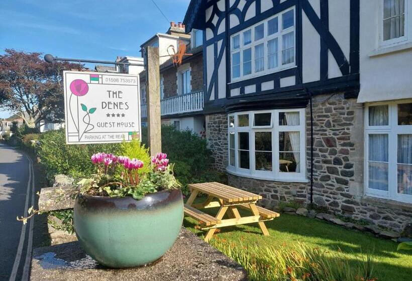 ホテル The Denes