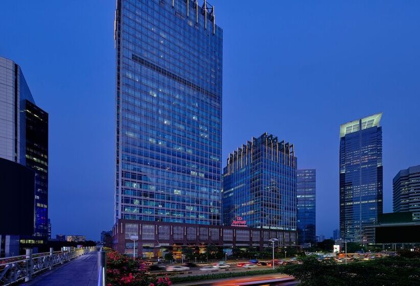 The Mayflower, Jakarta Marriott Executive Apartments