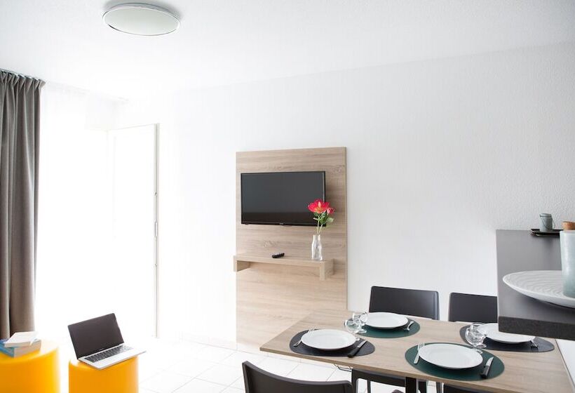 هتل Zenitude Hôtel Résidences La Versoix