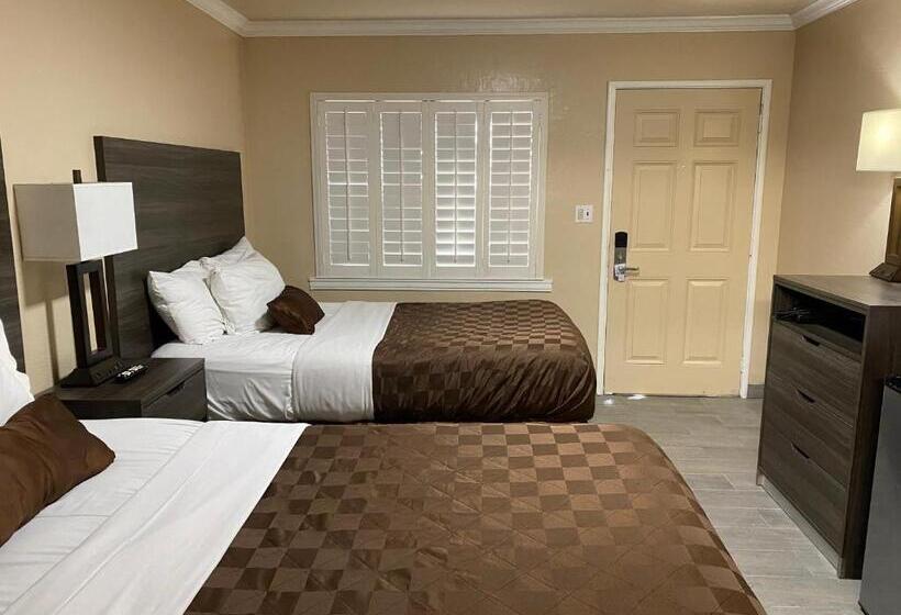 호텔 Holland Inn & Suites