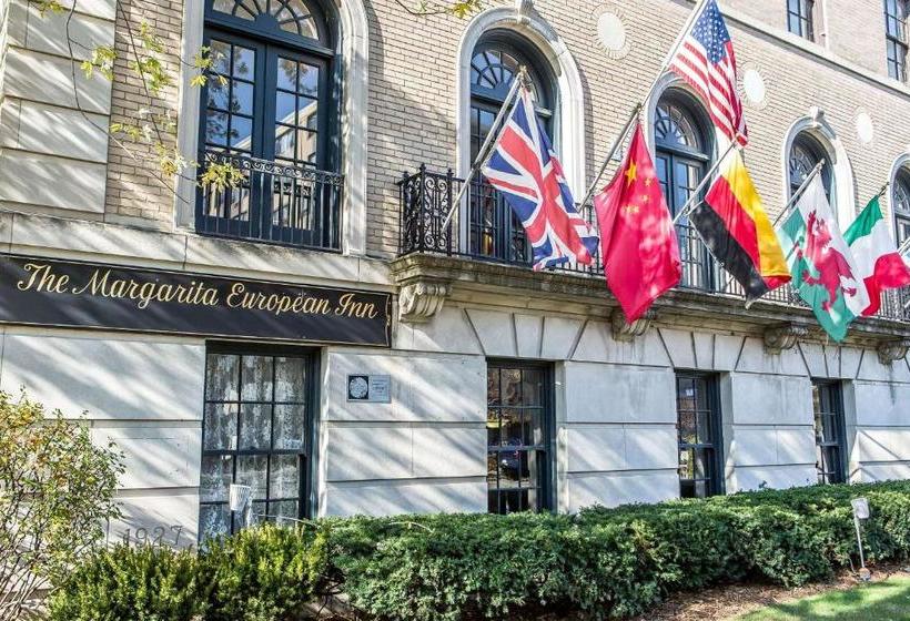 فندق Margarita European Inn, Ascend  Collection