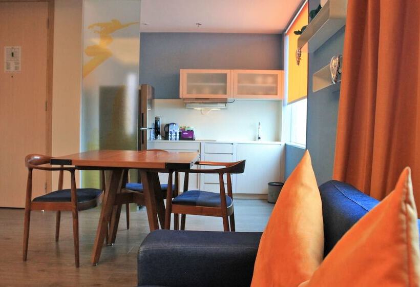 هتل Mercure Jakarta Simatupang