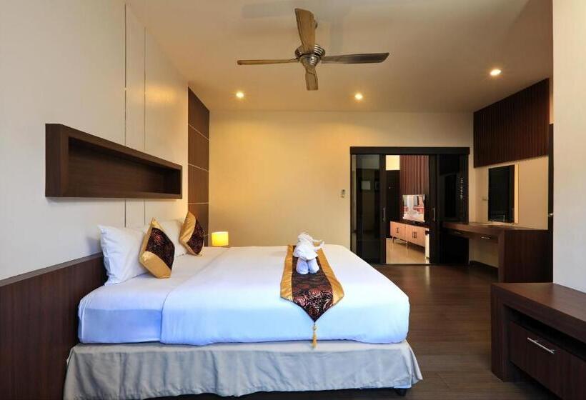 هتل Rawai Grand House  Sha Plus