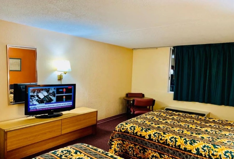 호텔 Red Carpet Inn & Suites Lima