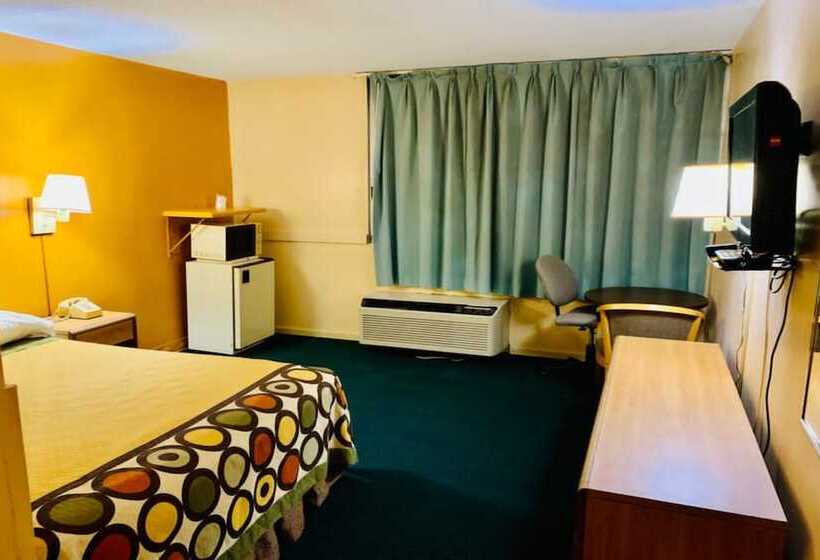 호텔 Red Carpet Inn & Suites Lima